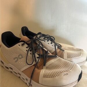 On Running Cloudheritage Sneakers in Cream and Tan